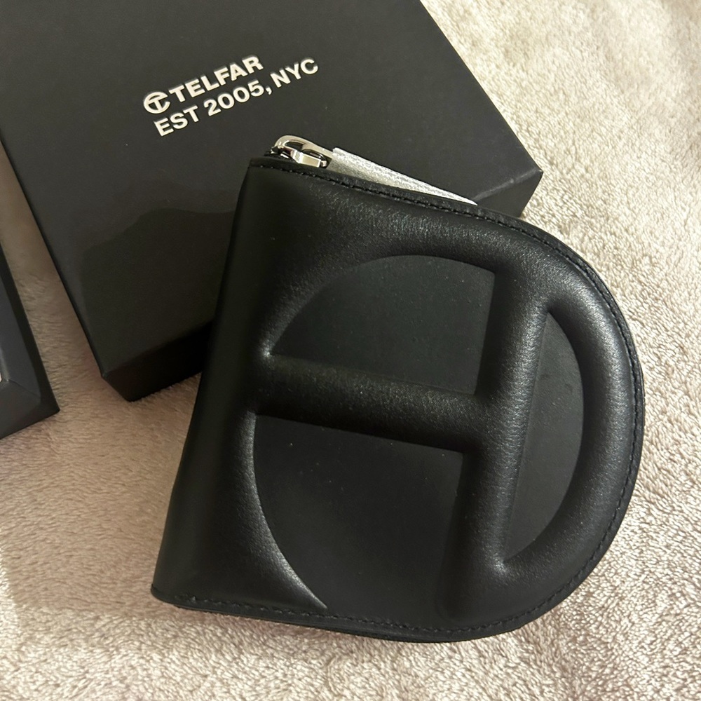 New Telfar Wallet- Black